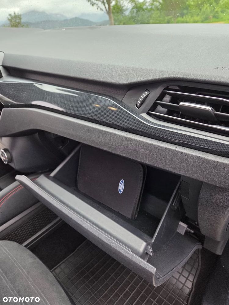 Ford Kuga 2.5 Duratec PHEV ST-LINE X - 36
