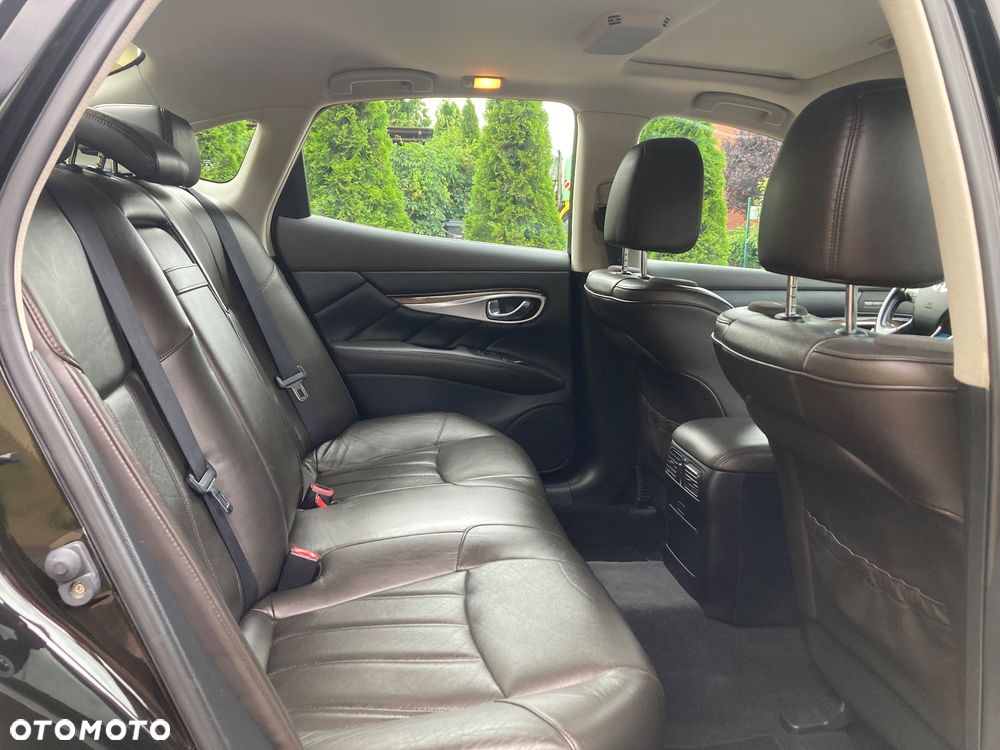 Infiniti M M30d GT Premium - 8