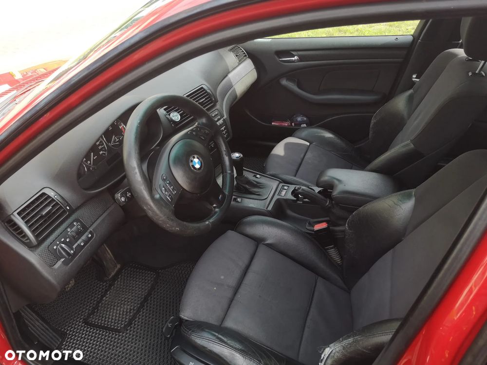 BMW Seria 3 325xi - 6