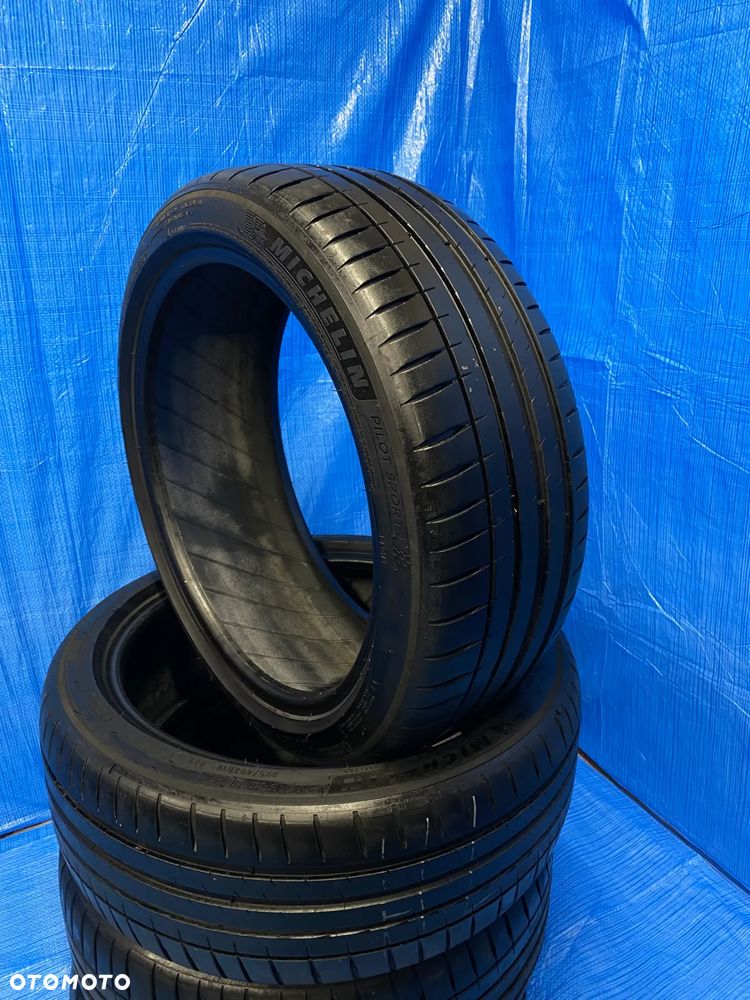 OPONA 19 OPONY LETNIE LATO KOMPLET OPON 4SZT MICHELIN PILOT SPORT 4  225/45R19 96W BIEŻNIK 6,2mm  2019r - 1