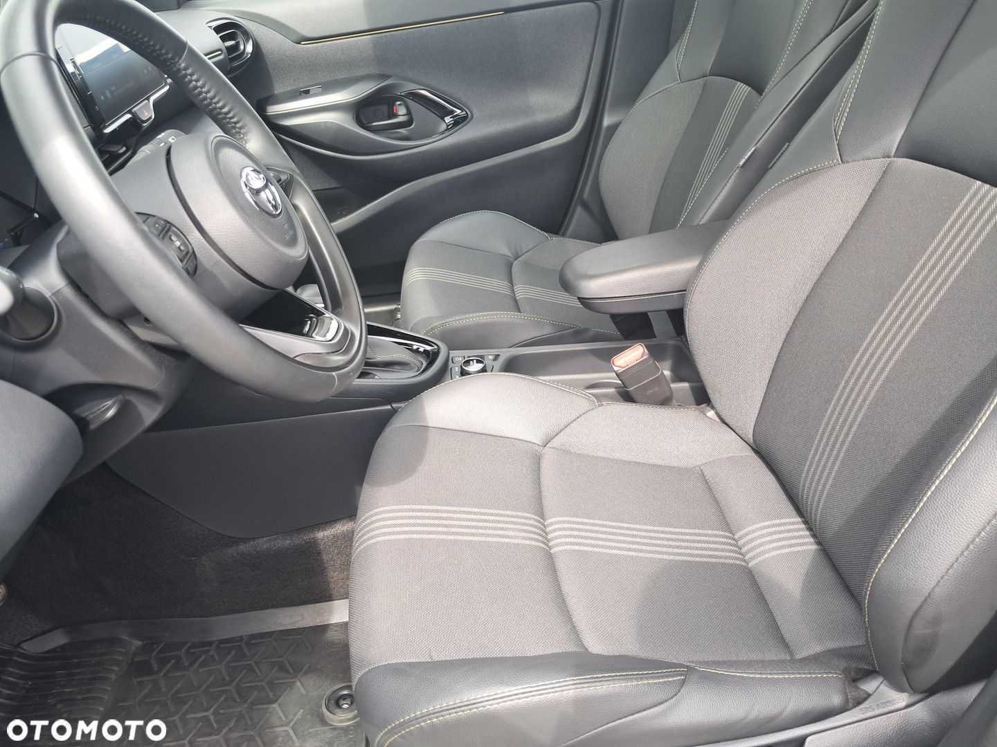 Toyota Yaris Cross - 8