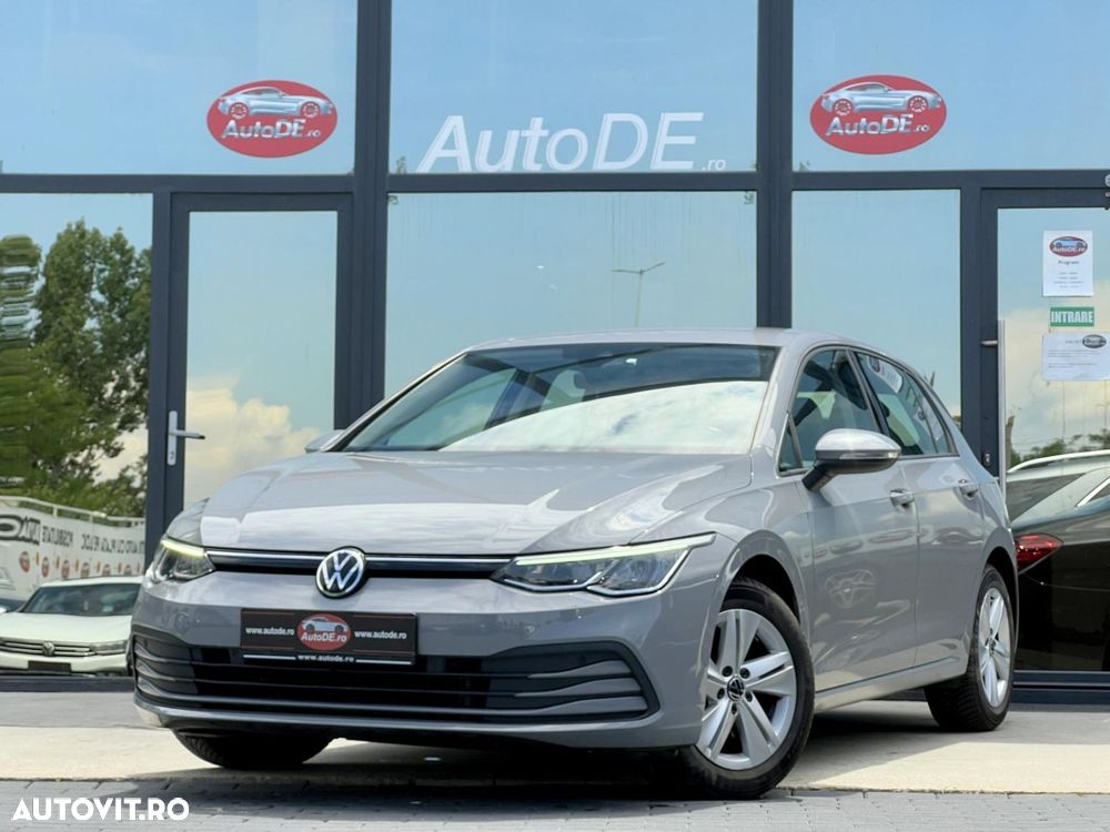 Volkswagen Golf 1.0 eTSI DSG MHEV Life - 2