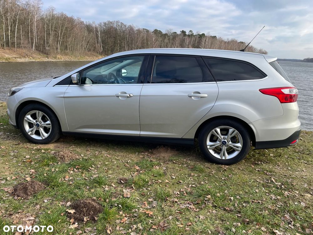 Ford Focus 1.6 Trend - 5