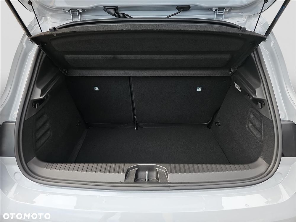 Renault Clio 1.0 TCe Techno - 10