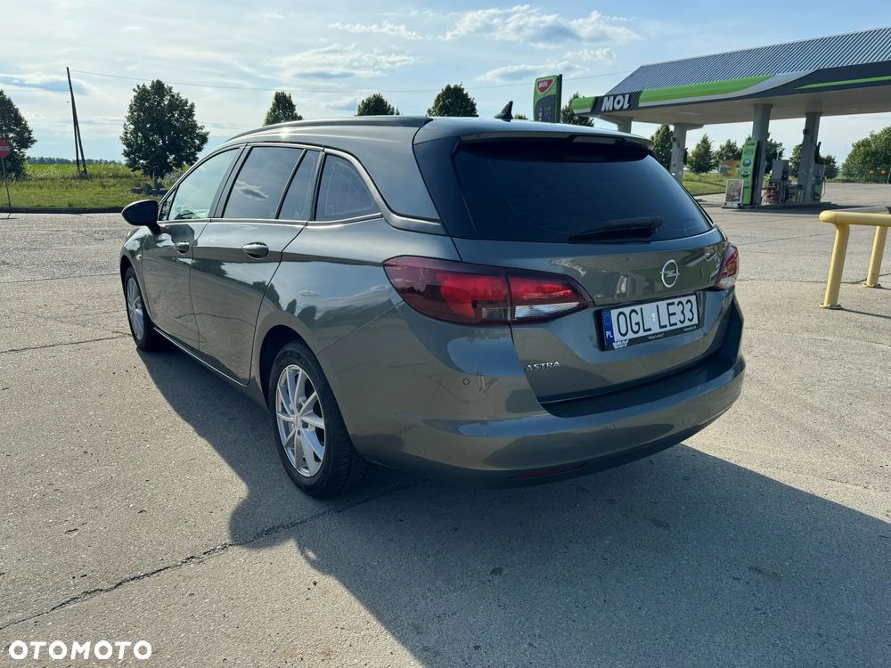 Opel Astra 1.6 D Automatik Start/Stop Business - 9
