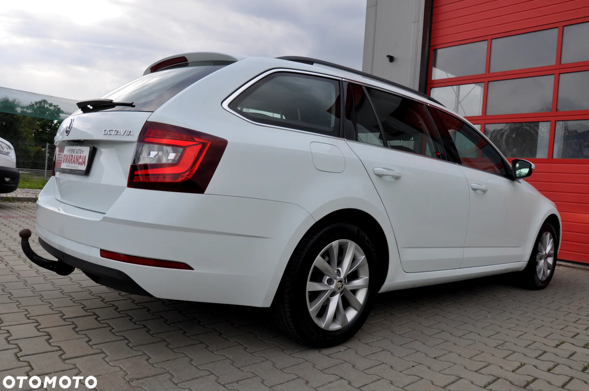 Skoda Octavia 2.0 TDI Edition DSG - 17