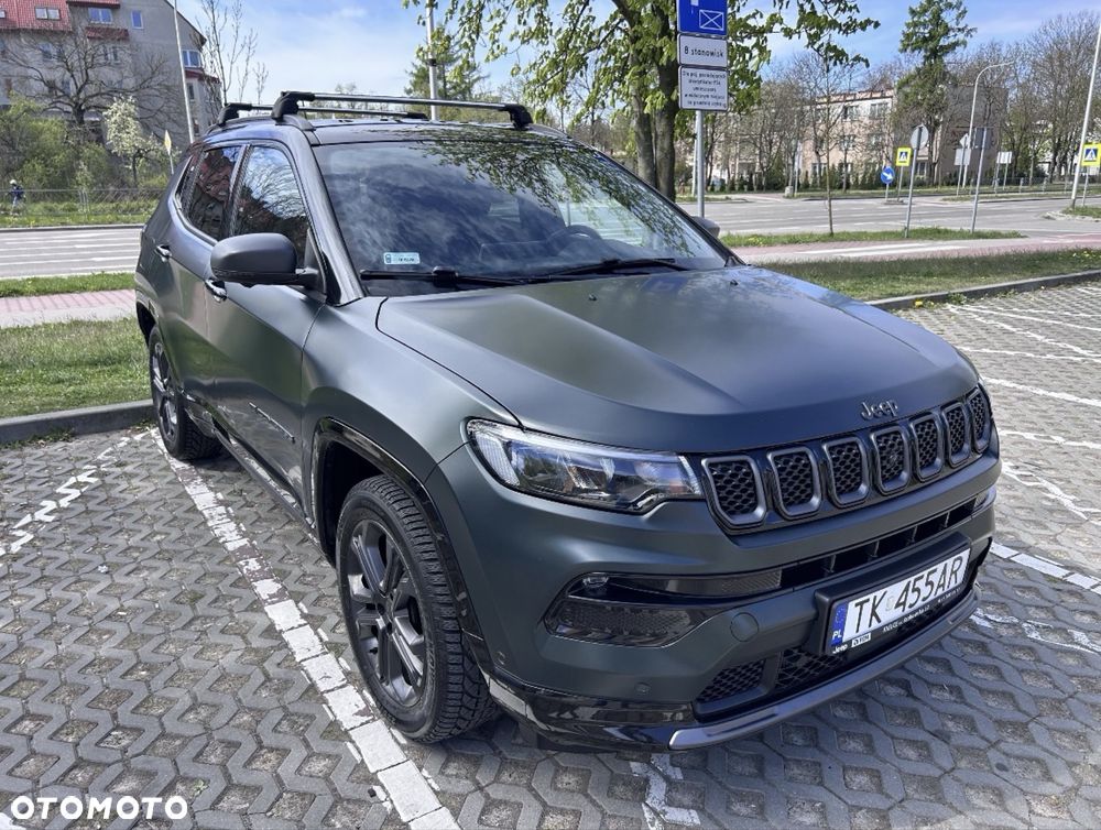 Jeep Compass - 4