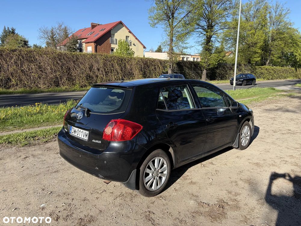 Toyota Auris 1.6 VVT-i Sol - 4
