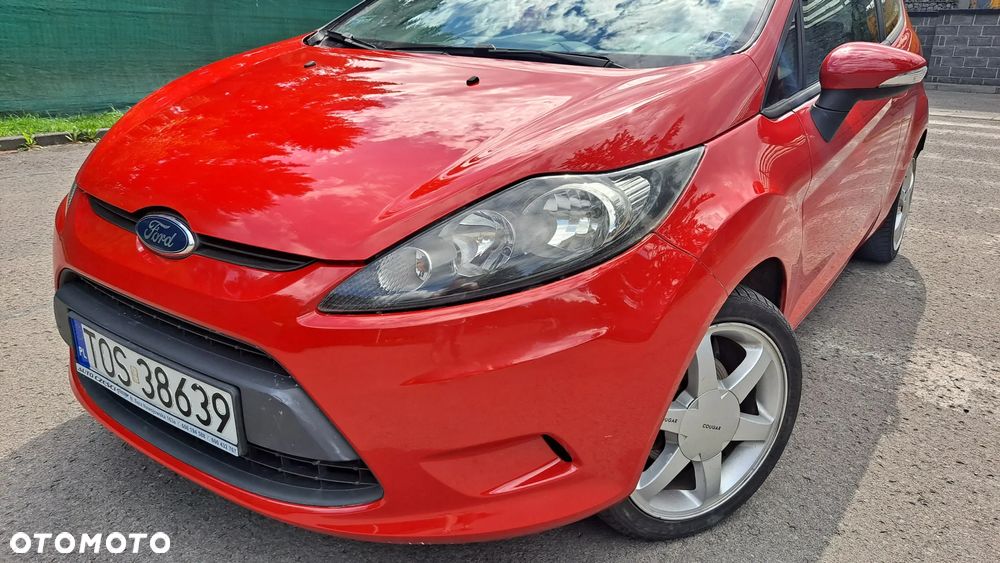Ford Fiesta - 2