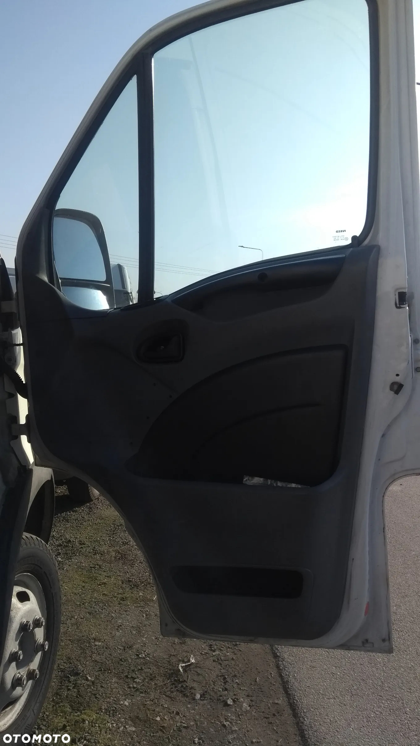 Iveco Daily 06-14  DRZWI LEWE PRAWE KOMPLETNE UZBROJONE - 3