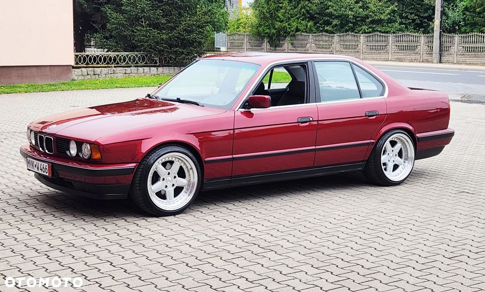 BMW Seria 5 525i - 2