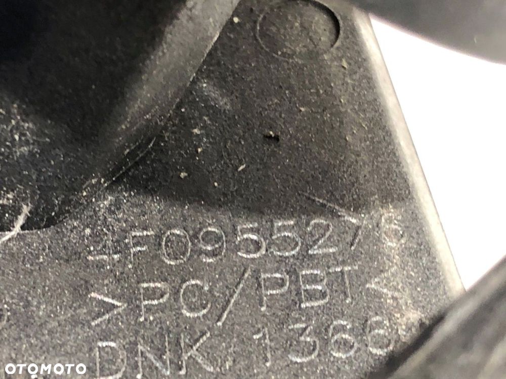 SPRYSKIWACZ REFLEKTORA PRAWY PRZÓD  AUDI A6 C6 Avant (4F5) 2004 - 2011 2.0 TFSI 125 kW [170 KM] - 5