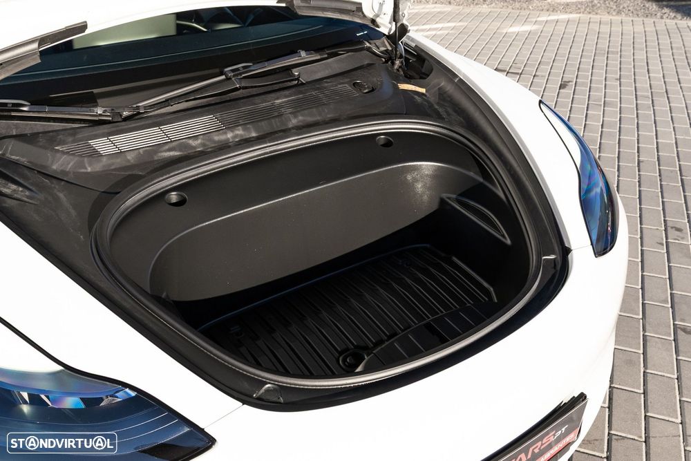 Tesla Model 3 RWD - 7