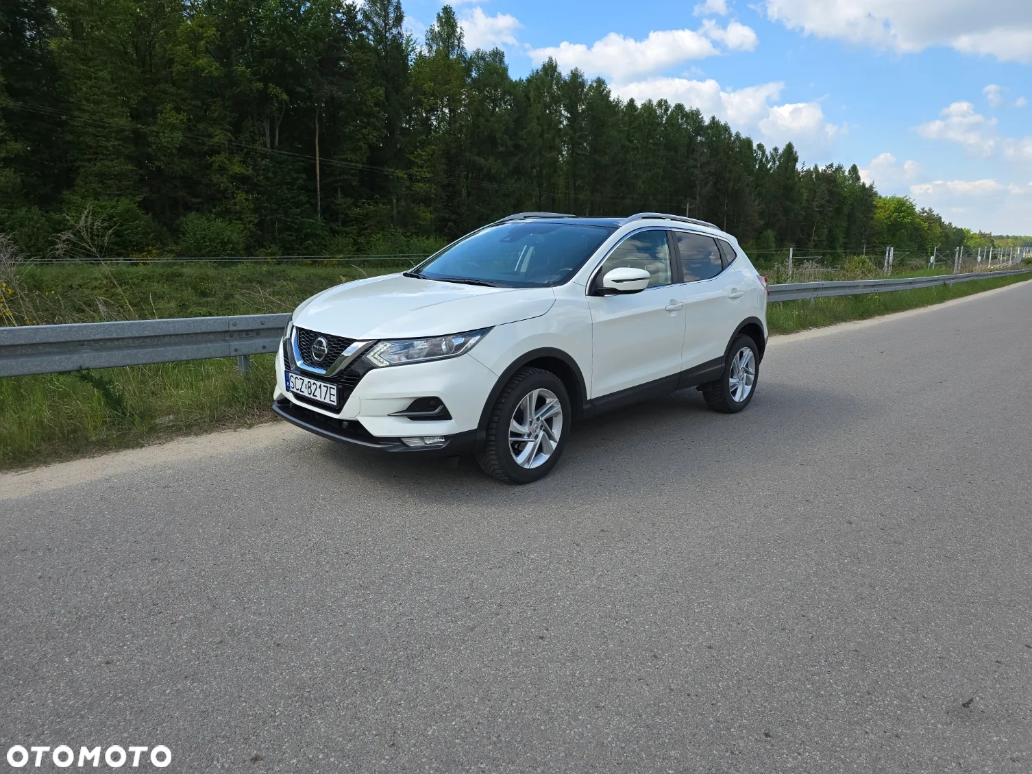 Nissan Qashqai 1.3 DIG-T Tekna - 18
