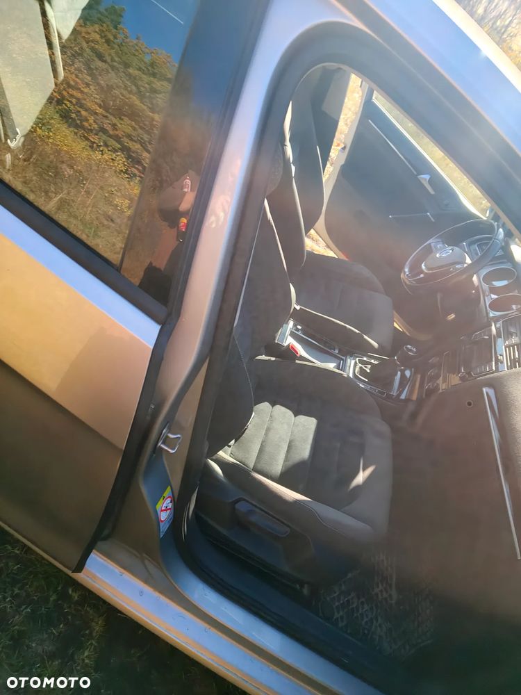 Volkswagen Golf - 13