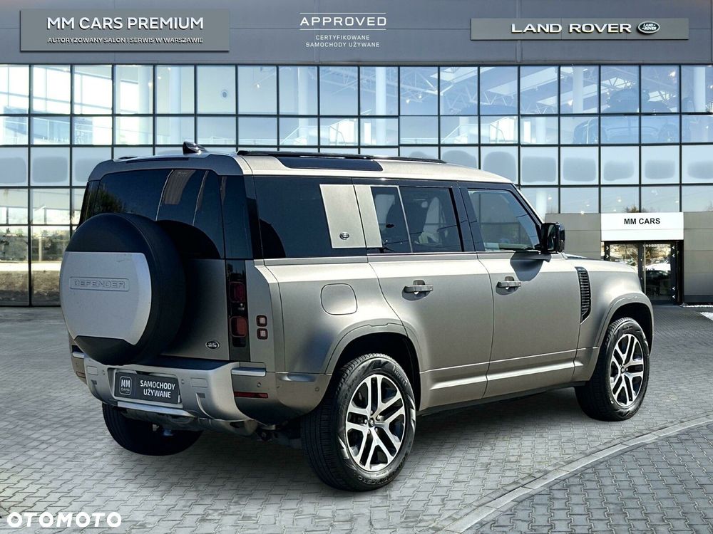 Land Rover Defender - 6