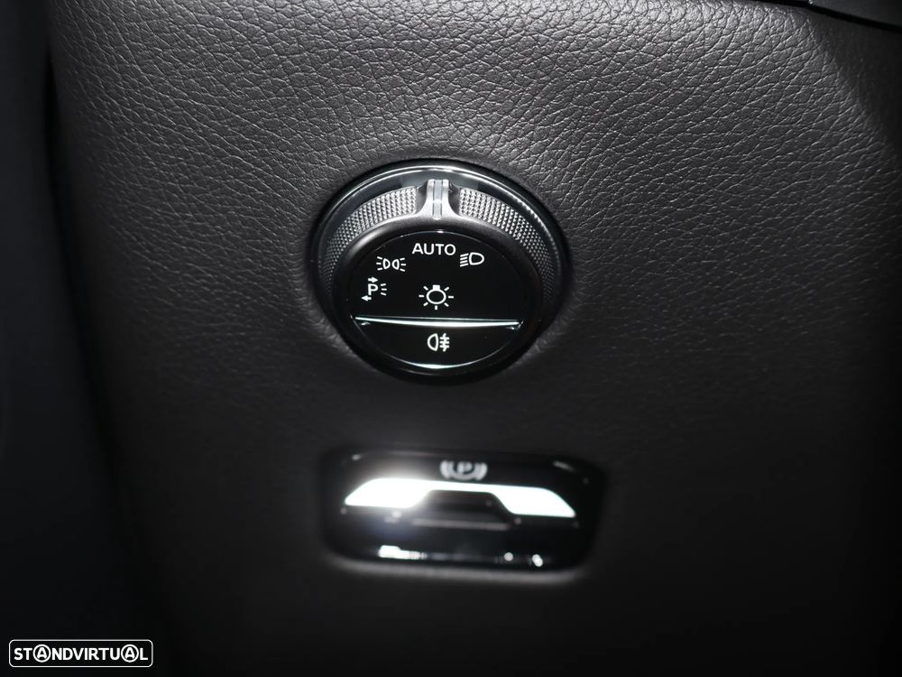 Mercedes-Benz GLC 300 de Coupe 4Matic 9G-TRONIC Edition AMG Line - 40