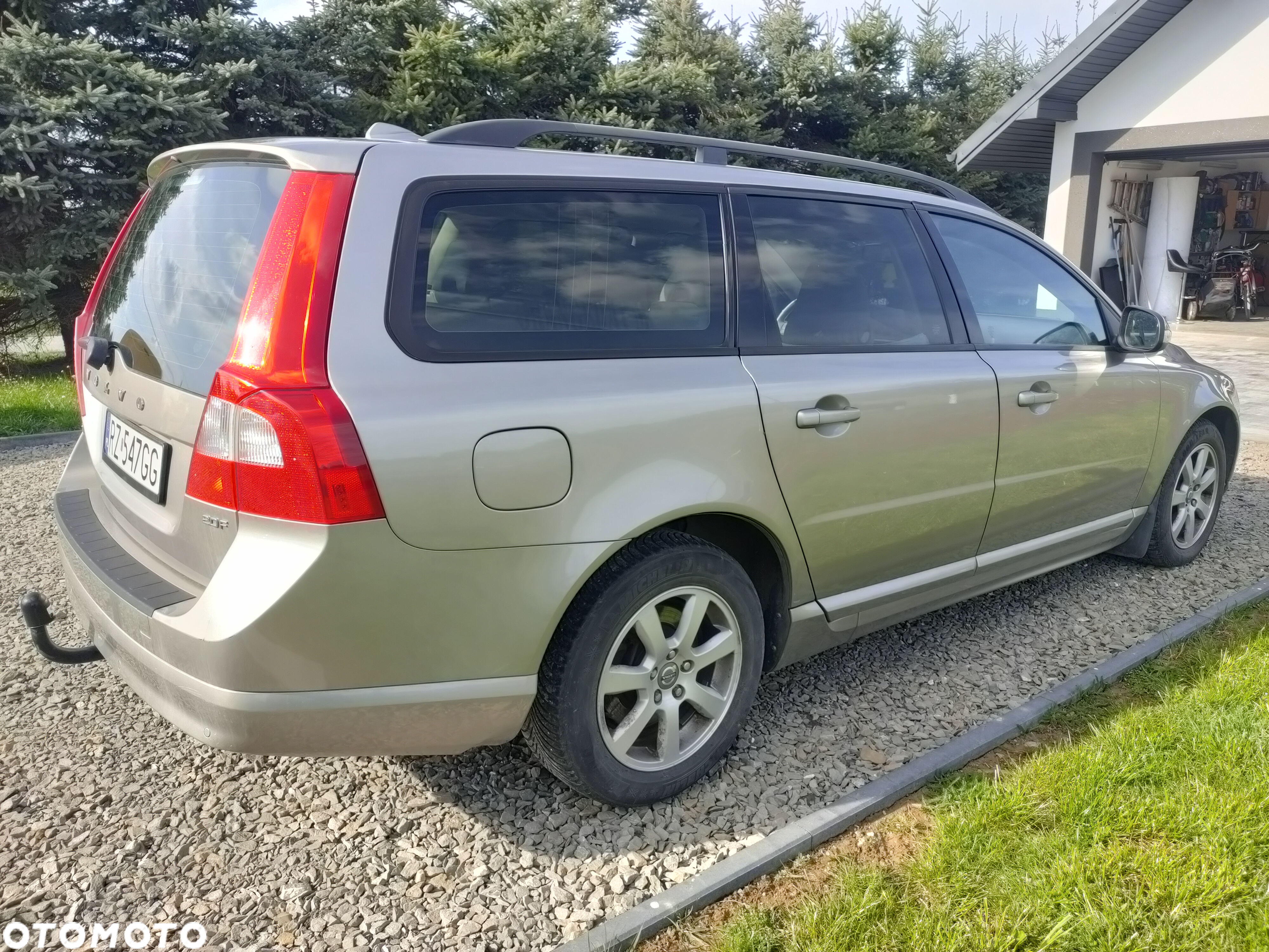 Volvo V70 2.0 Momentum - 32