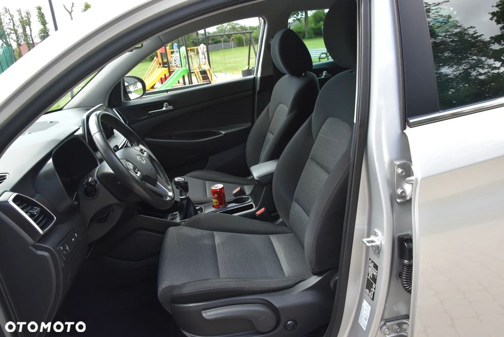 Hyundai Tucson blue 1.6 CRDi 2WD Style - 9