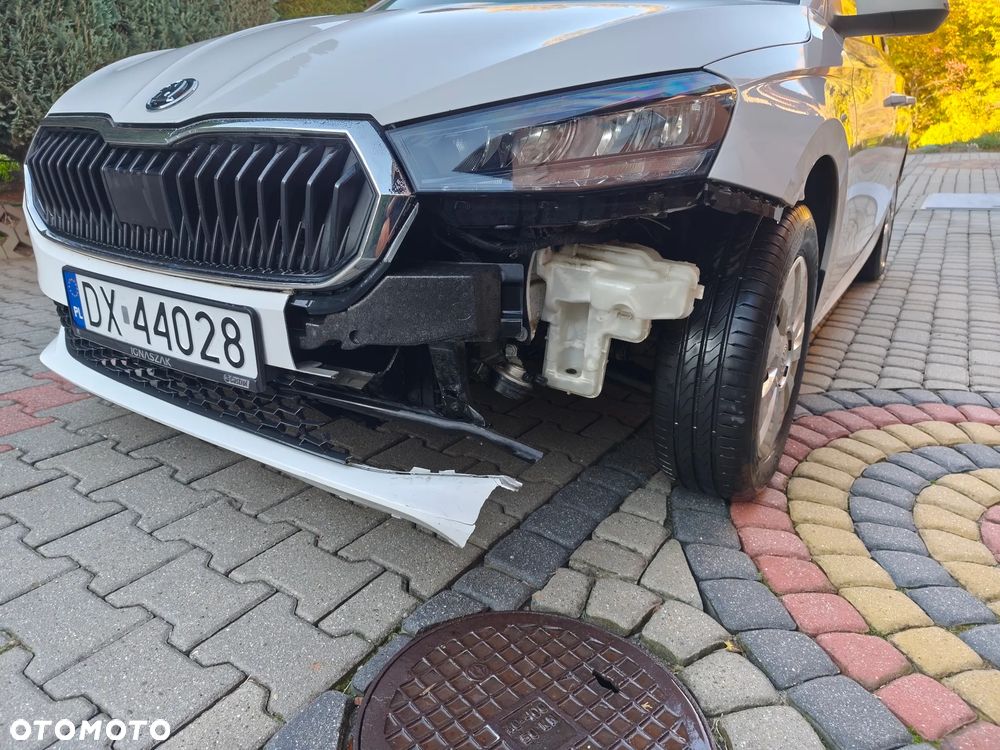 Skoda Fabia 1.0 TSI Selection - 4