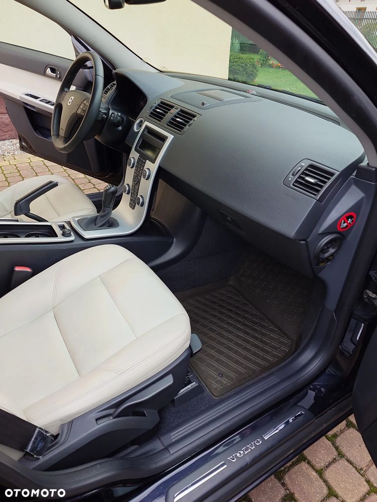 Volvo V50 D3 Business Edition - 11