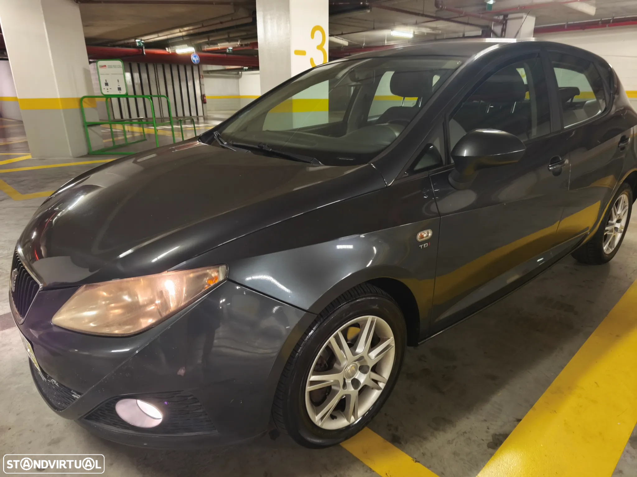 SEAT Ibiza 1.6 TDI Style DPF - 32