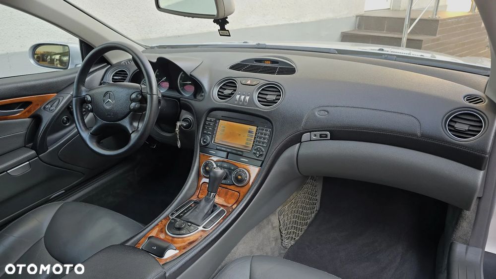 Mercedes-Benz SL 500 - 20