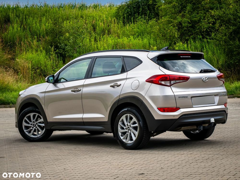 Hyundai Tucson blue 1.7 CRDi 2WD DCT Premium - 12