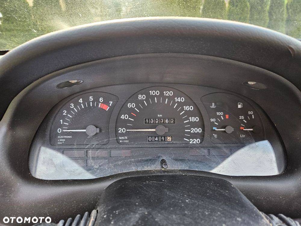 Opel Astra 1.6 16v 100 - 8