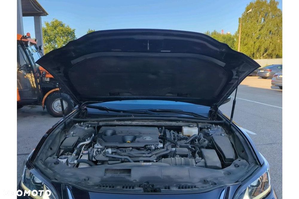 Lexus ES 300h Business Edition - 15