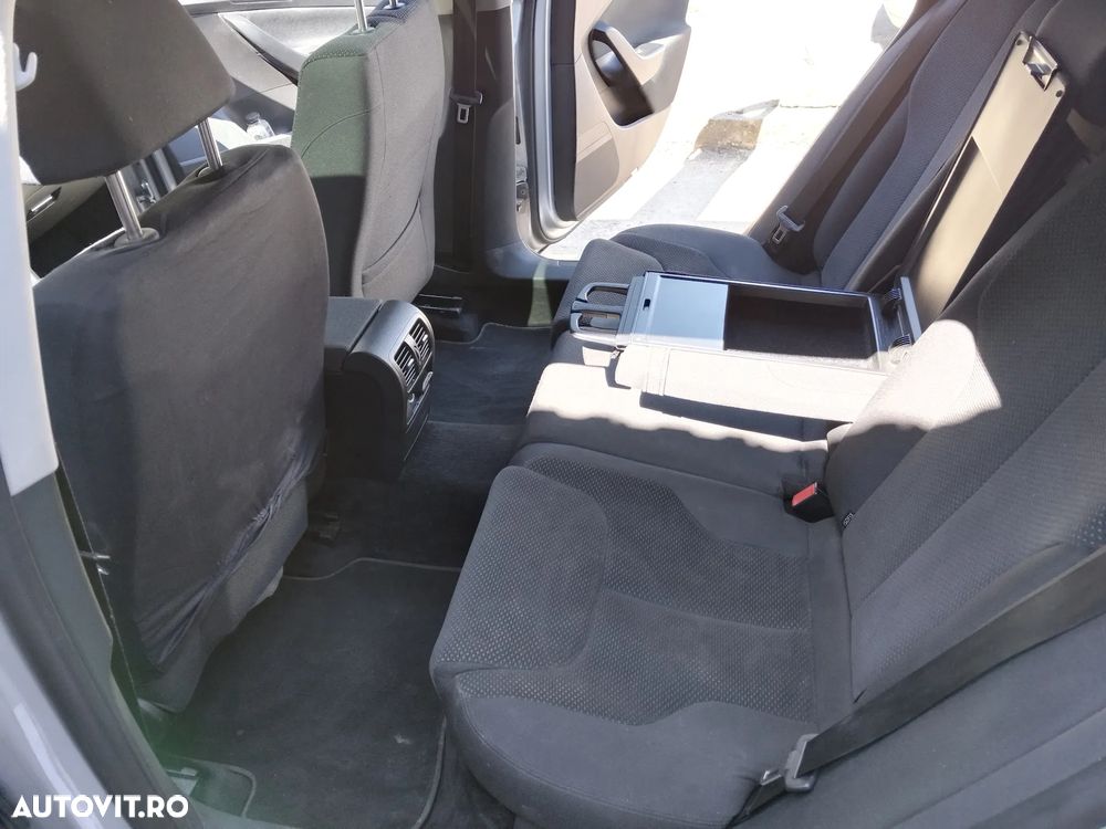 Volkswagen Passat 2.0 TDI Comfortline DPF - 9
