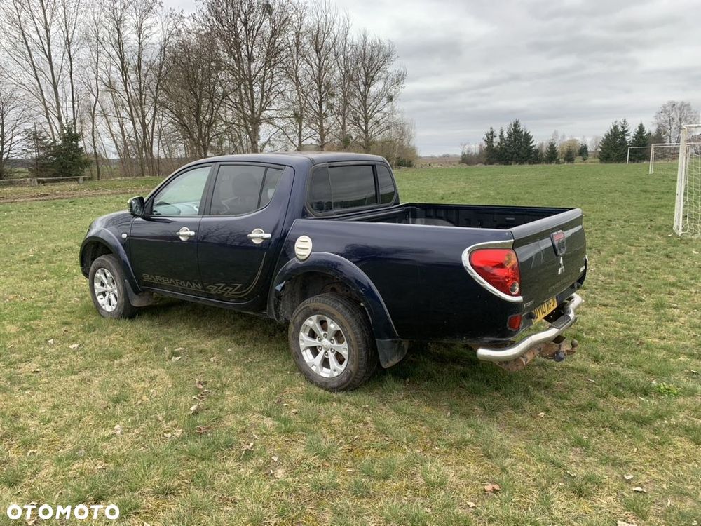 Mitsubishi L200 Pick Up 4x4 S&S Double Cab Intro Edition II - 37