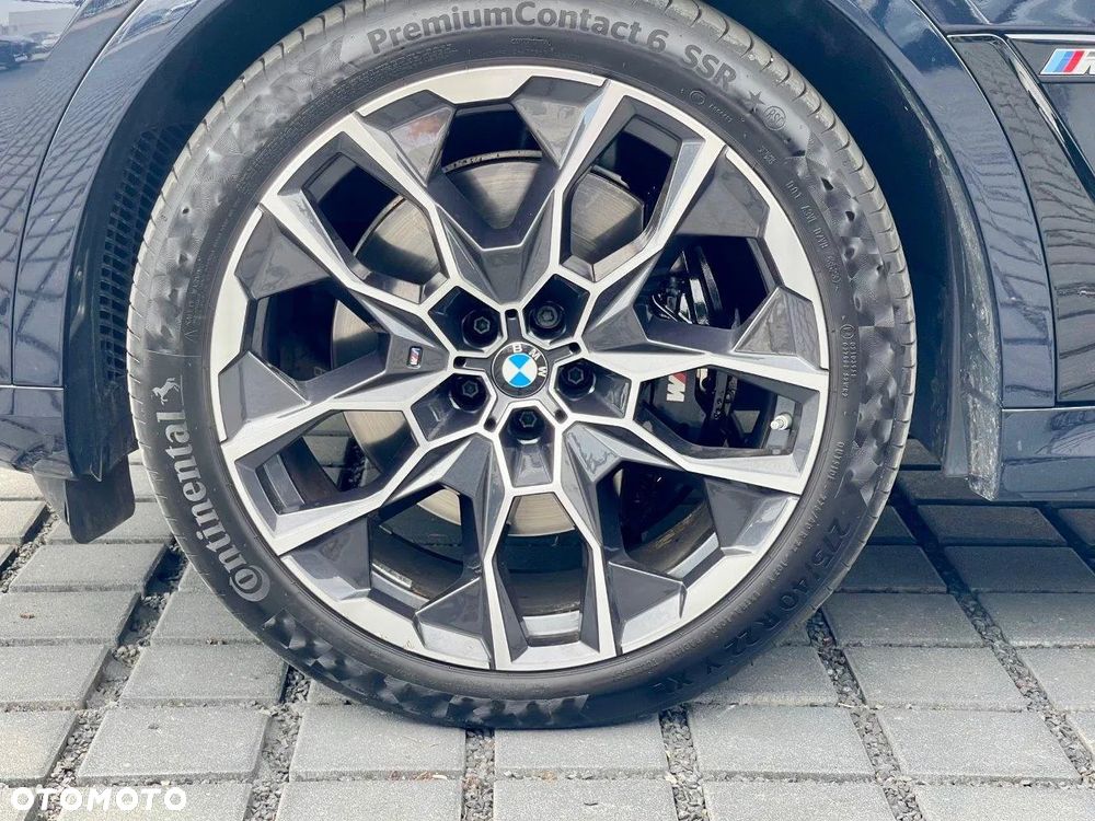 BMW X7 M60i xDrive - 8