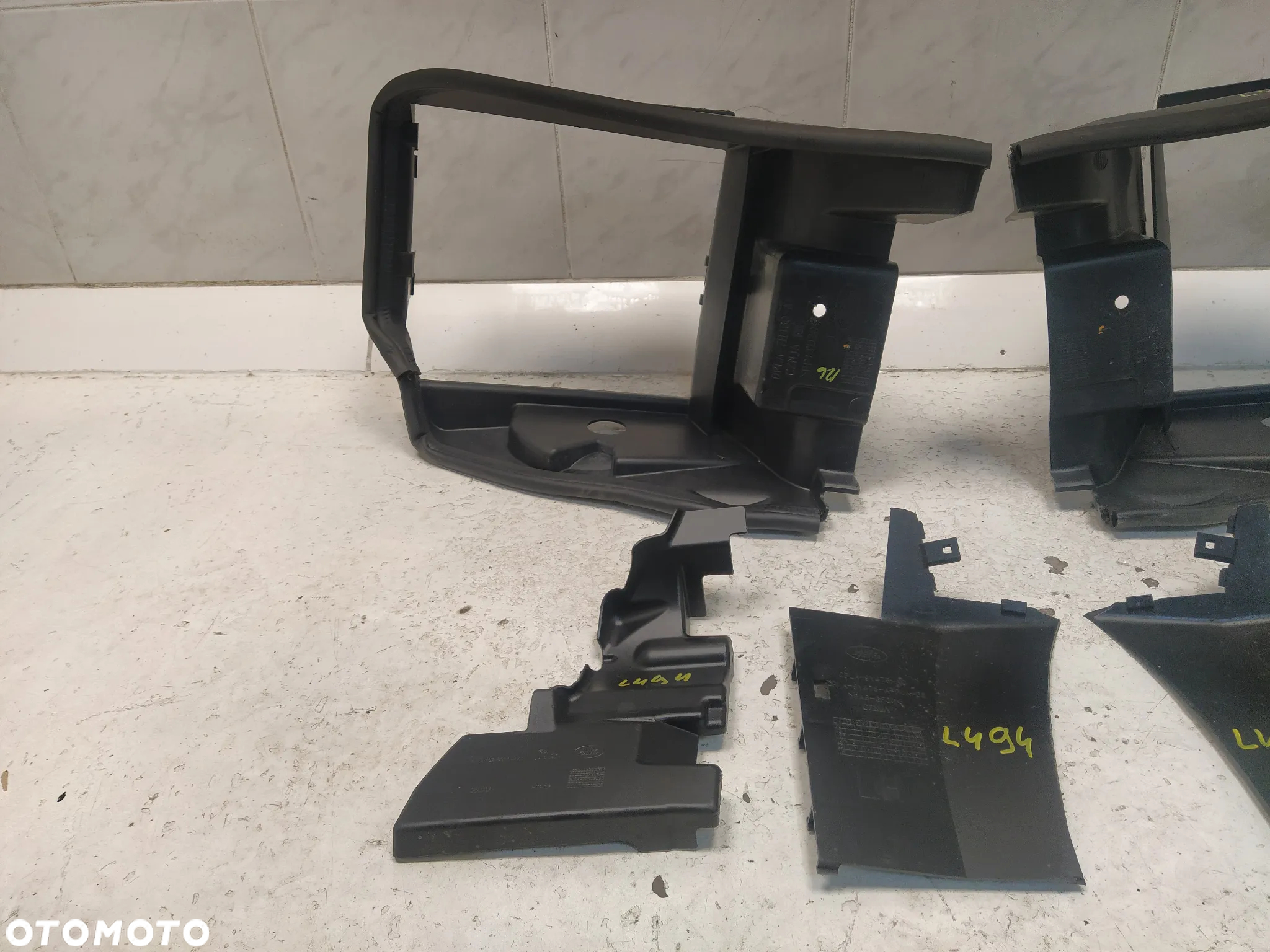 RANGE ROVER SPORT L494 KIEROWNICA WLOT POWIETRZA MOCOWANIA LEWA PRAWA KOMPLET ORYGINAŁ - 4