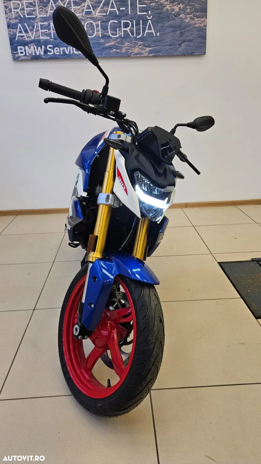 BMW G310R - 4