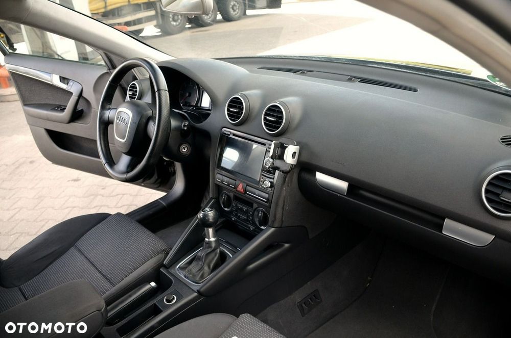 Audi A3 Sportback - 19