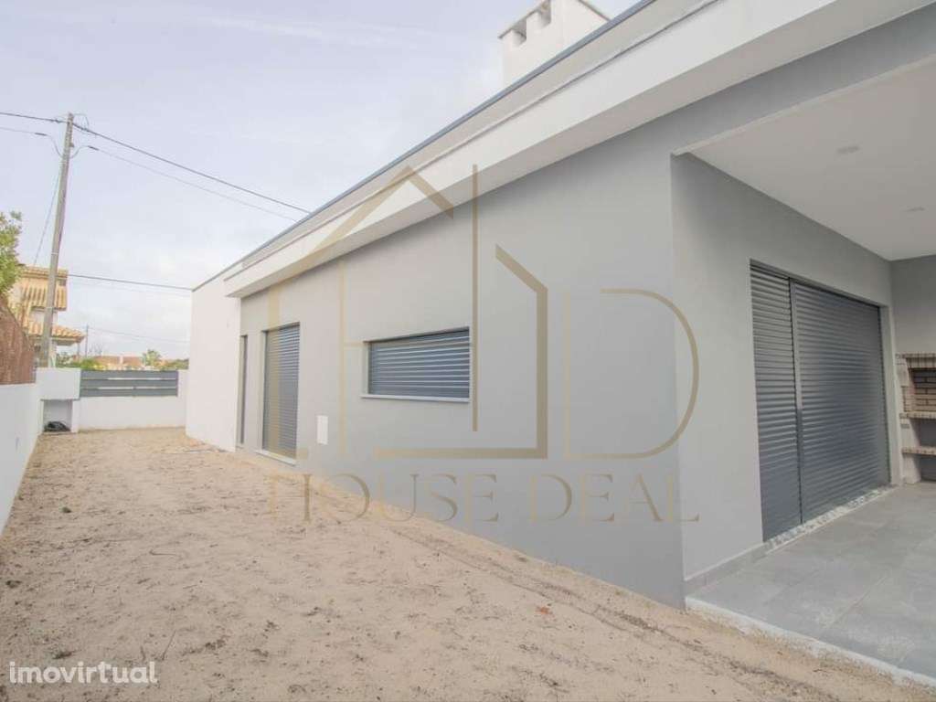 Sofisticada Moradia Térrea T3 +1 com Pérgola. Pinhal do General. Fe... - Grande imagem: 2/34