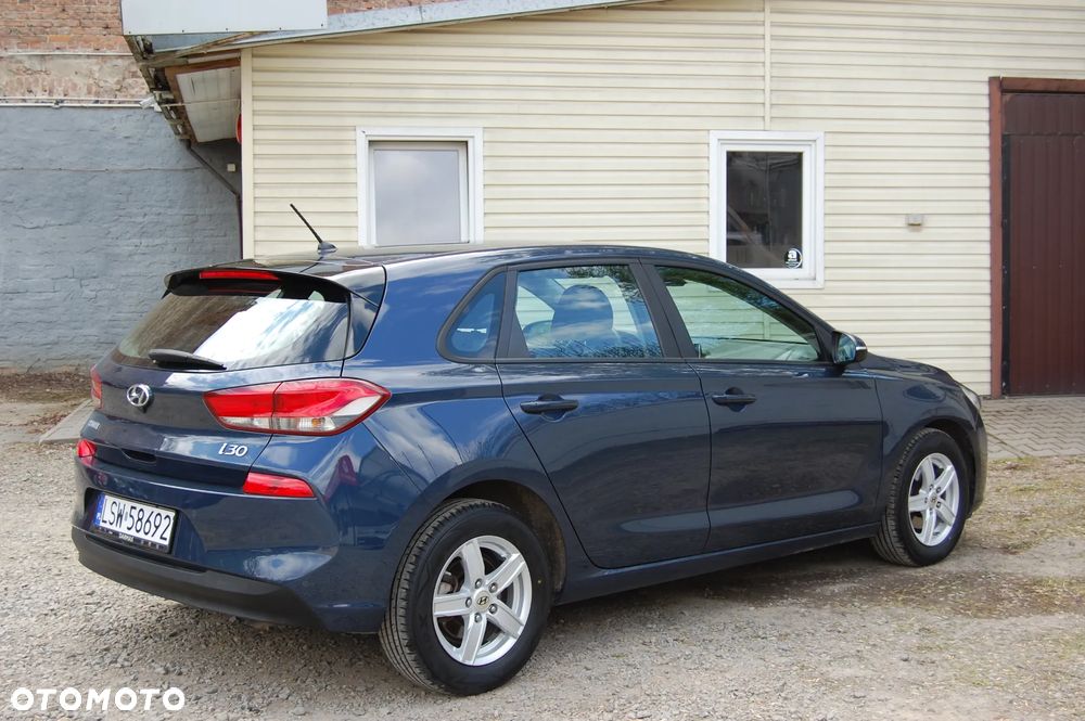 Hyundai i30 1.4 Trend - 15
