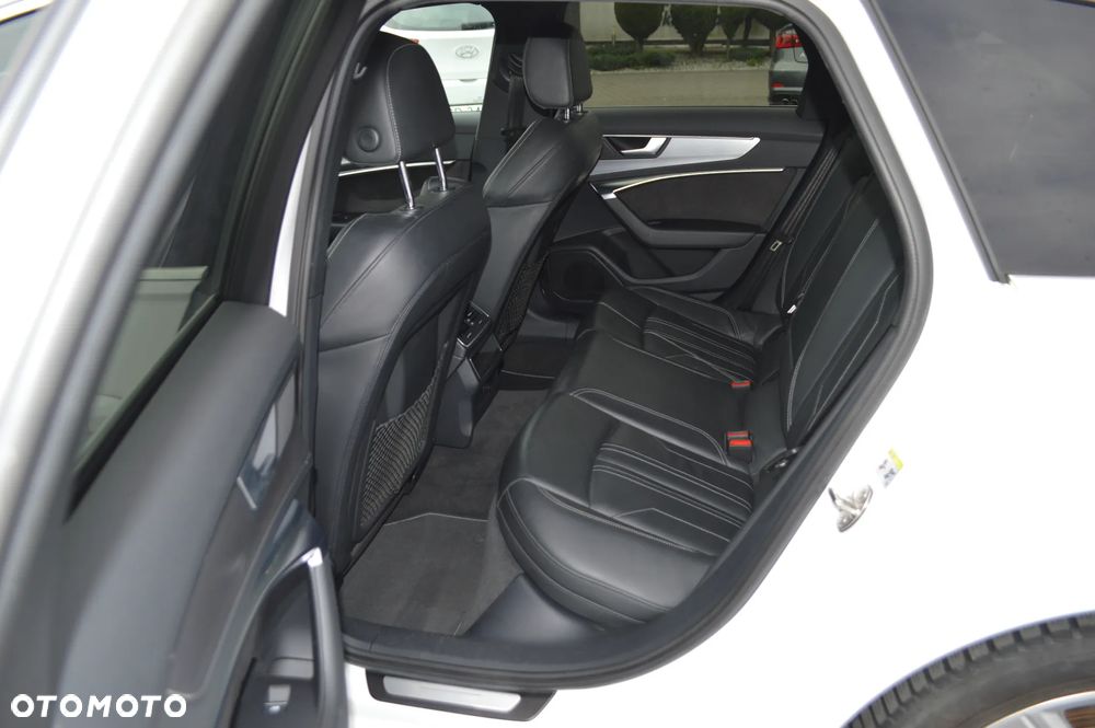Audi A6 Avant 50 TDI mHEV Quattro Sport Tiptronic - 12