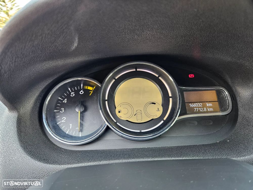 Renault Mégane Coupe 1.2 TCE Dynamique SS - 9