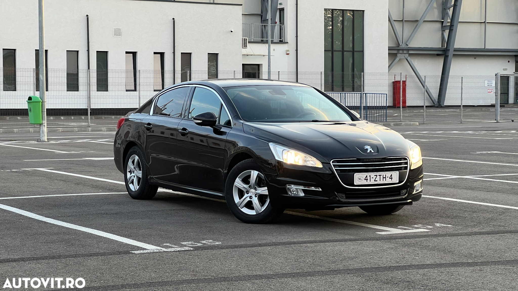 Peugeot 508 SW 1.6 THP Active - 8