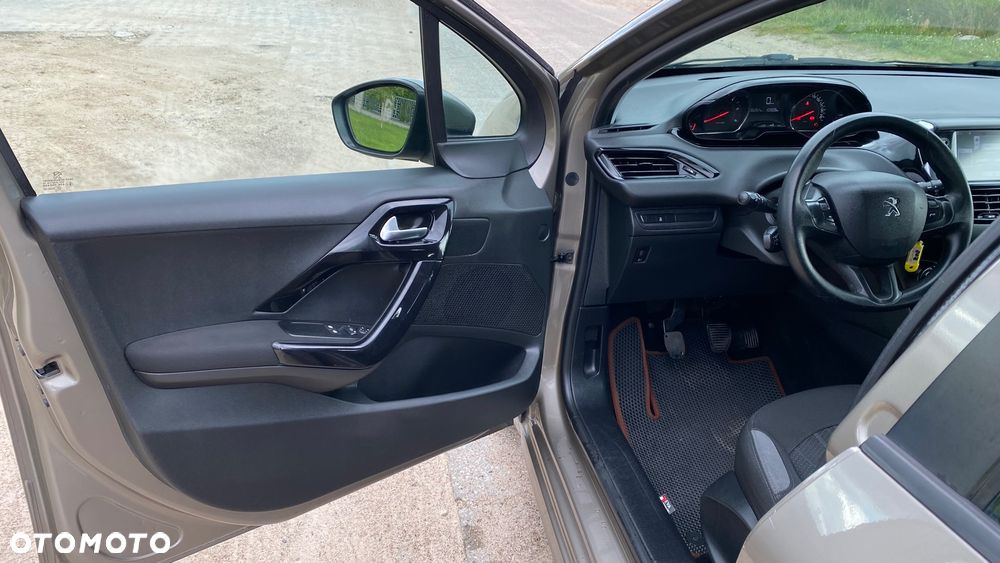 Peugeot 208 1.4 HDi Active - 14