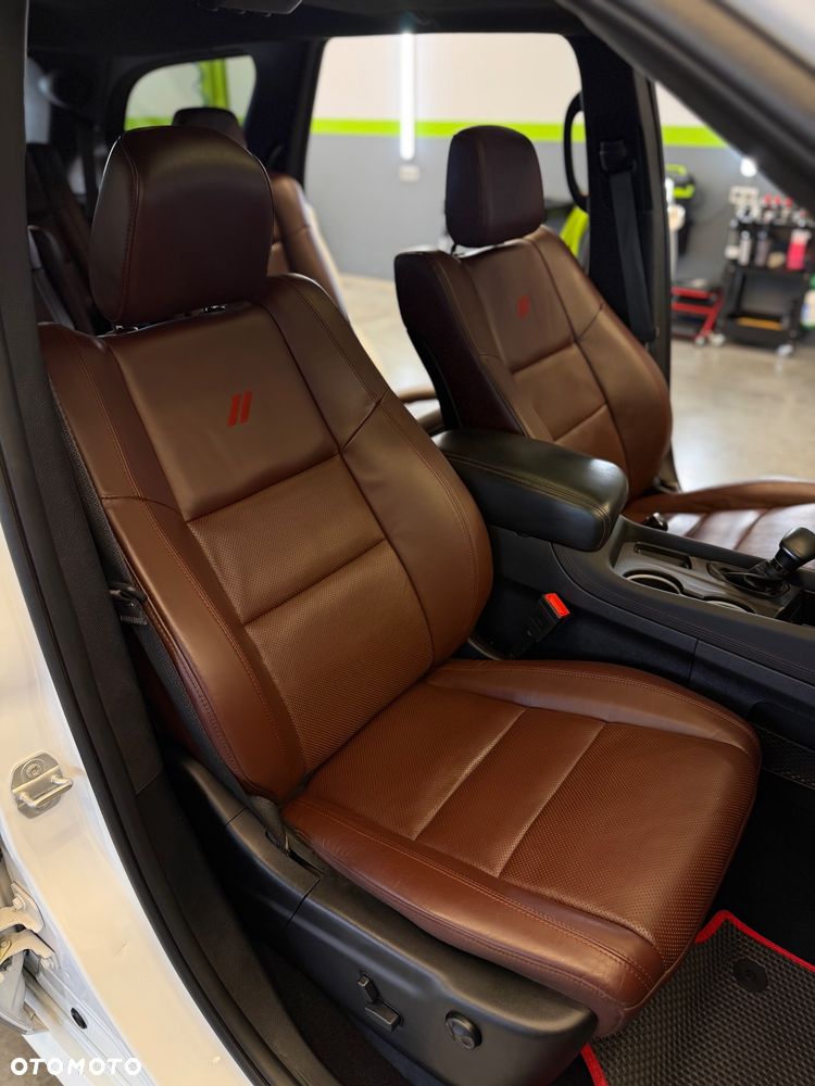 Dodge Durango 5.7 R/T - 30
