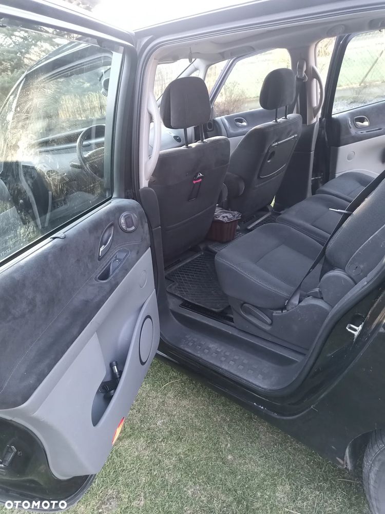 Renault Espace 2.0 Privilege - 8