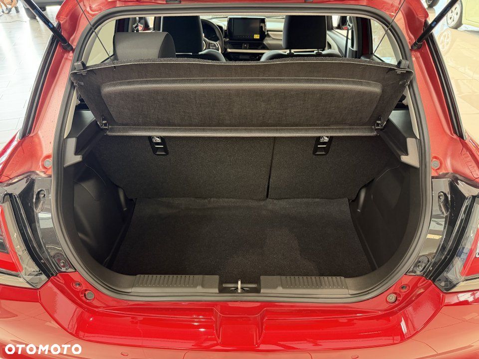 Suzuki Swift - 4