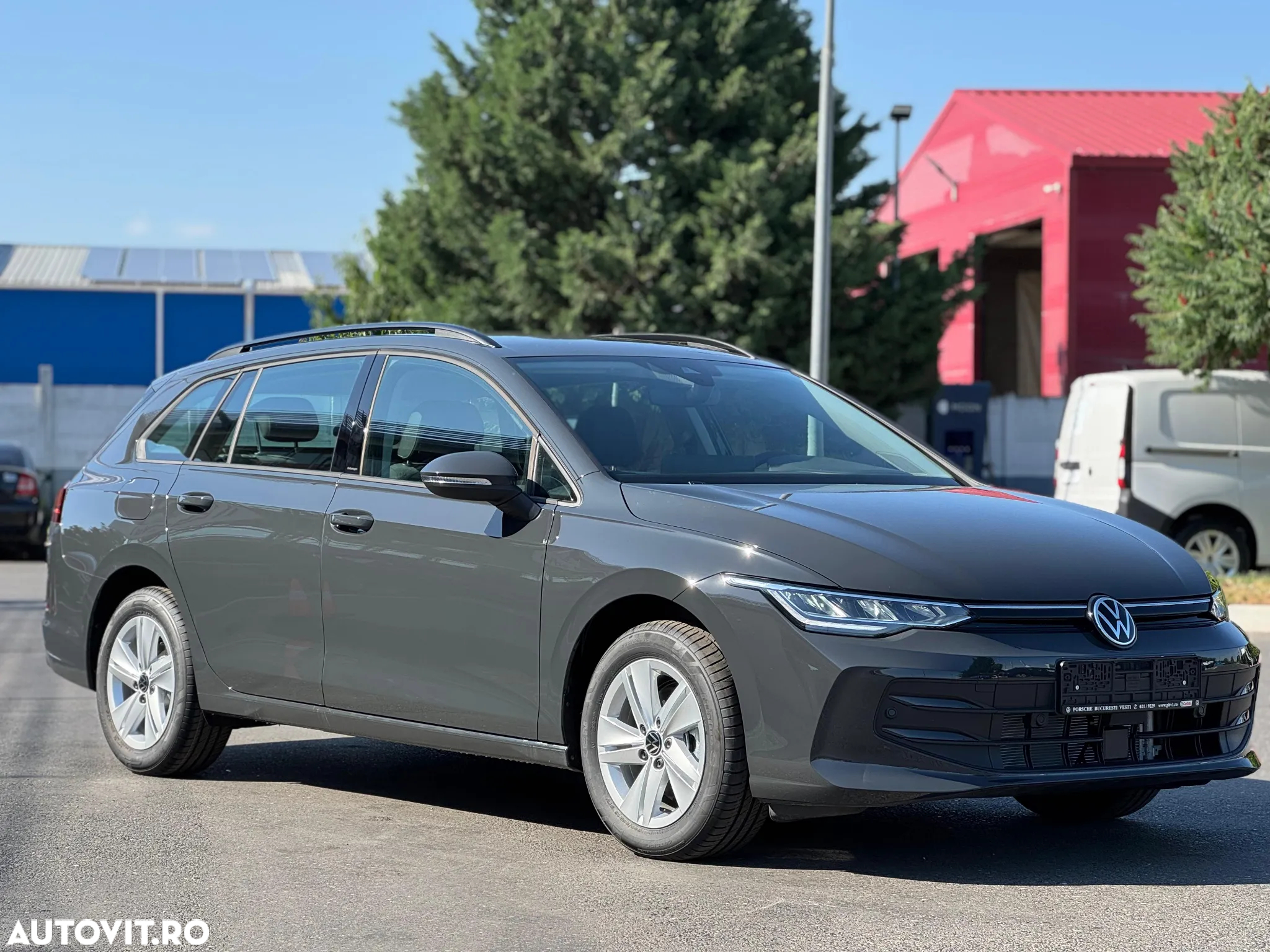 Volkswagen Golf 1.5 eTSI ACT DSG MHEV Life - 8