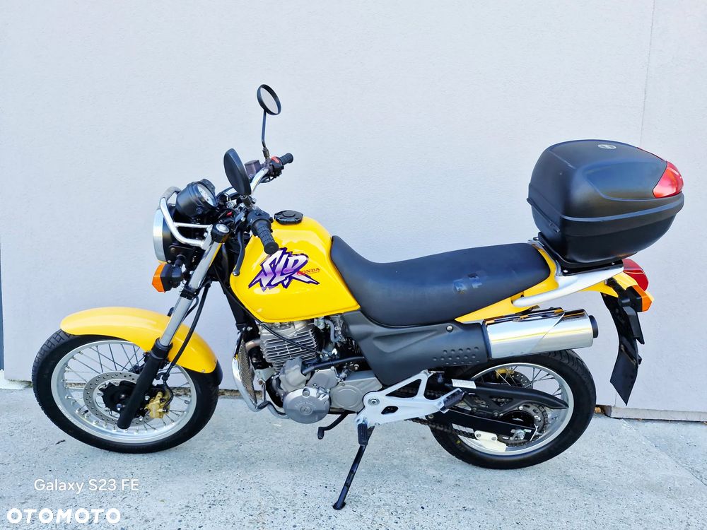 Honda XL - 24