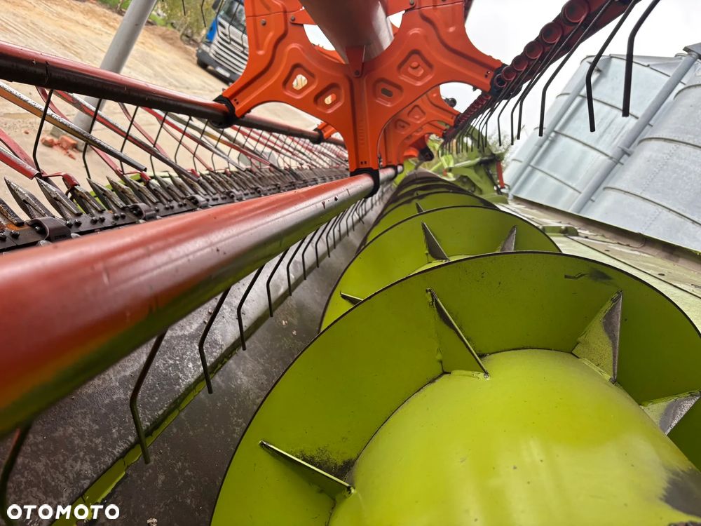 Claas Lexion 600 - 36