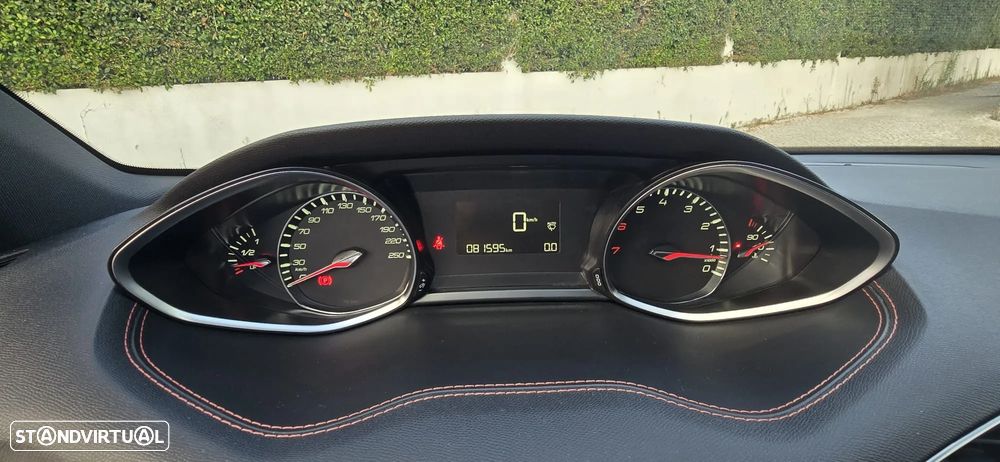 Peugeot 308 1.2 PureTech GT Line - 19