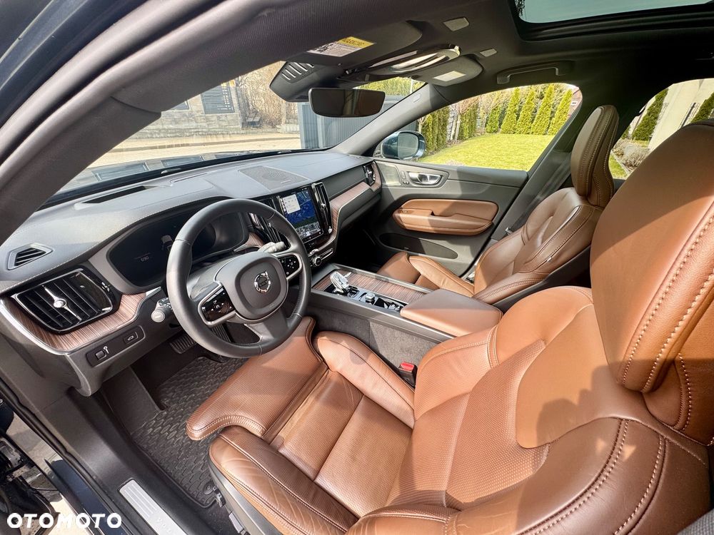 Volvo XC 60 B5 B AWD Inscription - 19
